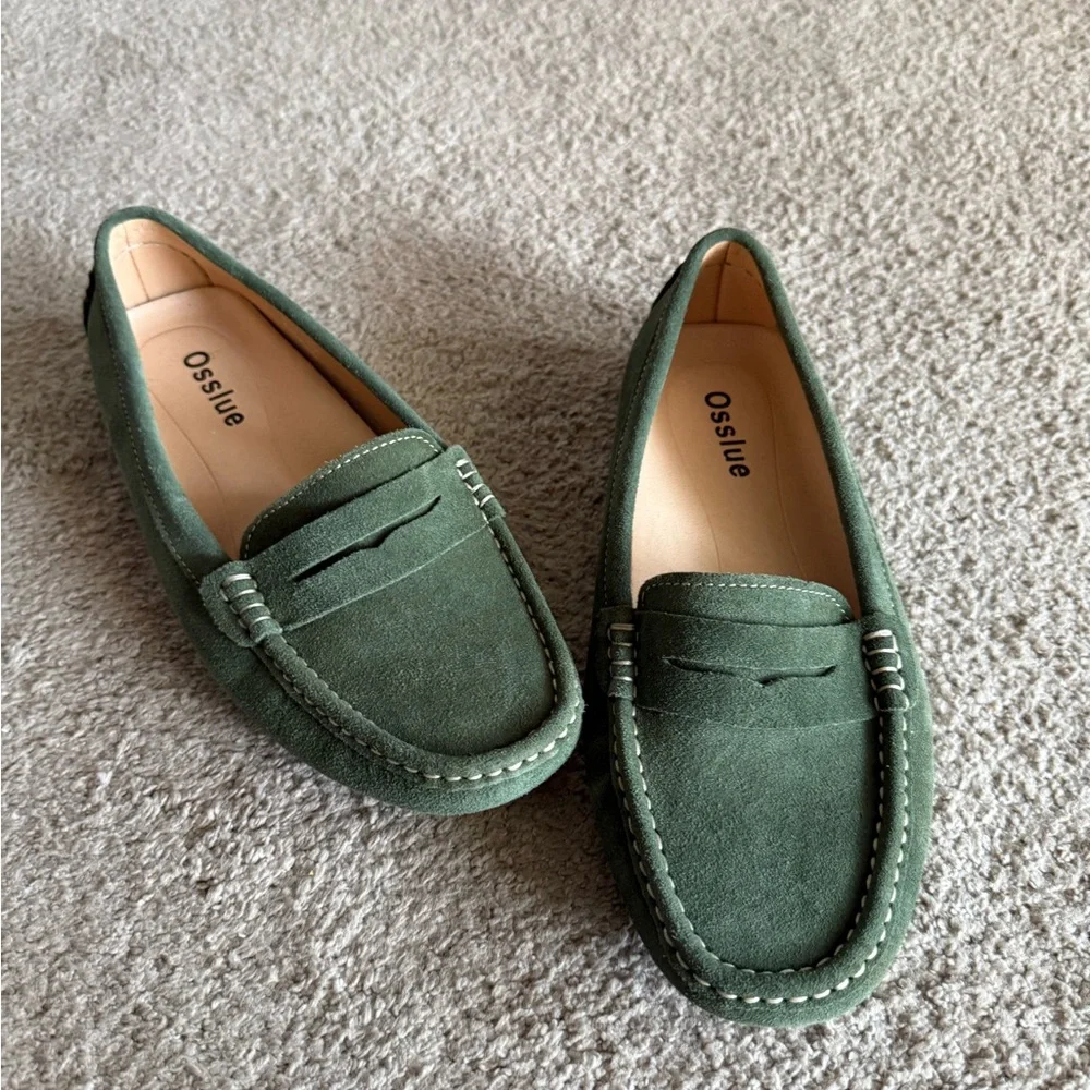 Size 9.5 Women's Green Suede Loafers - Picture 2 of 7